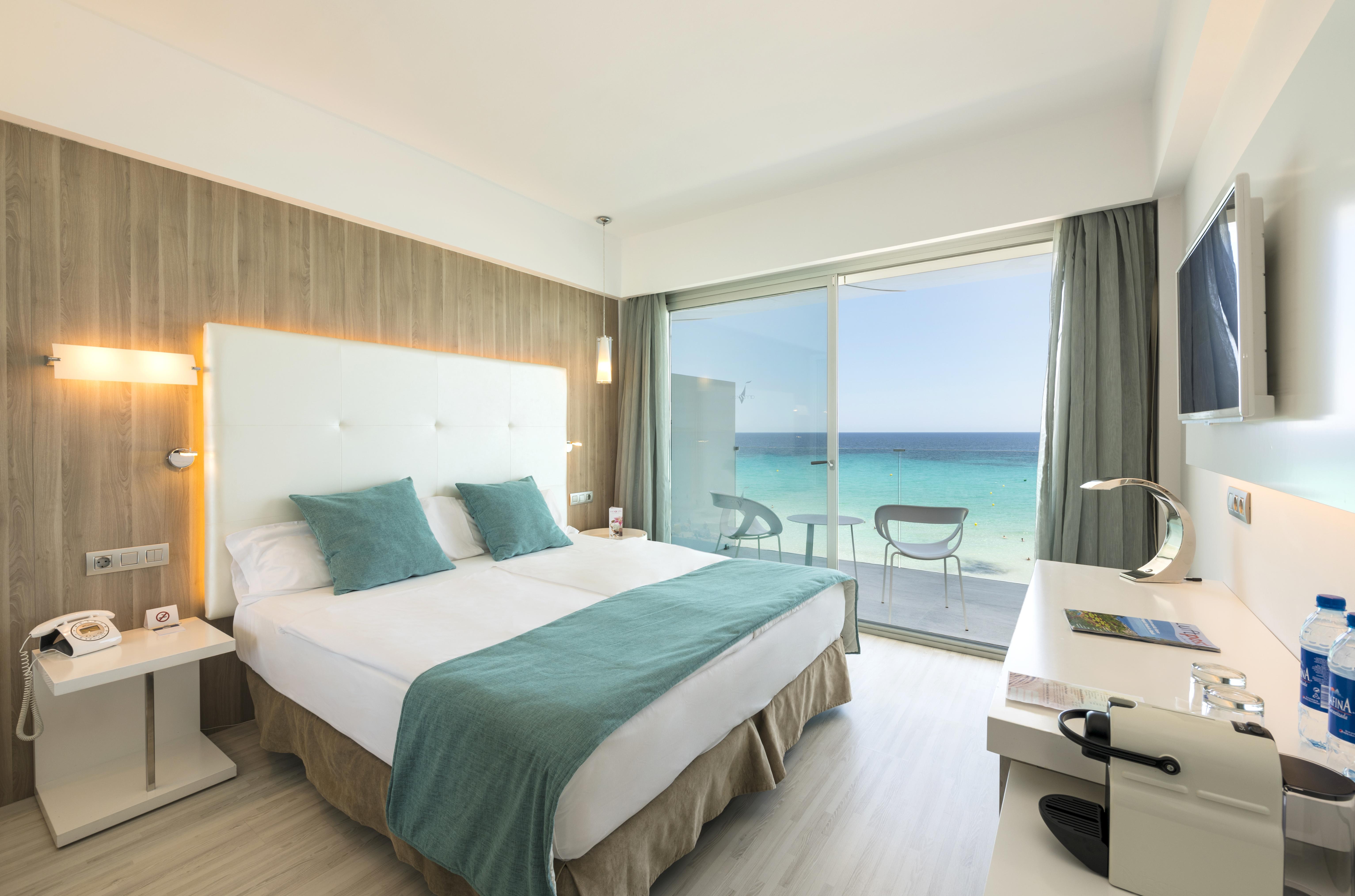 Kyrat Amarac - Adults Only Hotel Cala Millor  Exterior photo